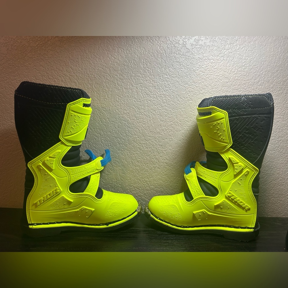 THOR Blitz XP Youth Motocross Boots Size 6 Yellow Blue - Picture 5 of 10